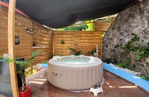 Les Avirons Casa | Villa Charmante, relax, Jacuzzi In Avirons