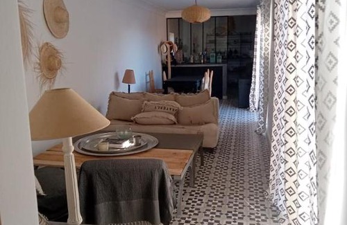 Sidi Abdallah Ghiat Villa | Villa charme du desert