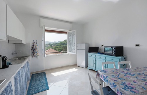 Lumarzo Apartamento | Villa 'Chiara' con vistas a las montañas y terraza privada