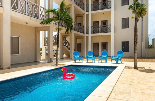 Belnem Condominio | Villa CHICA BONAIRE Pool 3min to Beach Surf Kite Dive 5min to Downtown in Belnem