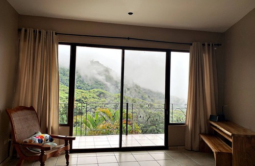 Dominical Villa | Villa ubicada en 258 Acre Private Jungle Reserve con vista al mar