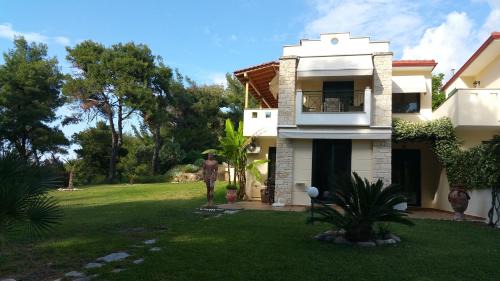 Kassandra Villa | Villa Chris