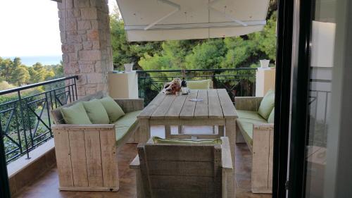 Kassandra Villa | Villa Chris