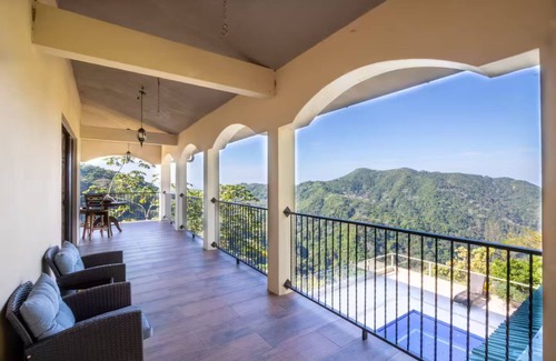 Jacó Casa | Villa Cielo by Jacó luxury home with pool
