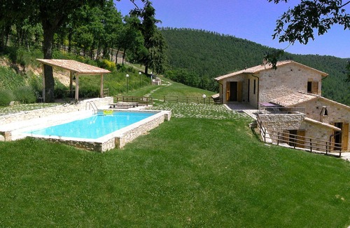 Acqua Loreto Villa | Ofertas de último minuto para verano 2013 en esta encantadora villa con piscina