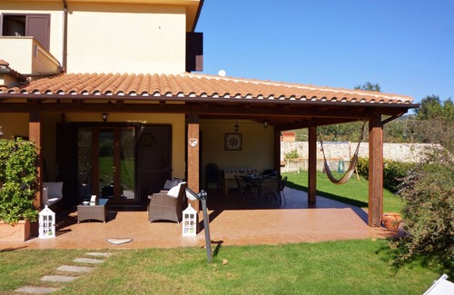 Itri Villa | VILLA CITA rodeado de vegetación, a pocos kilómetros de la playa de Sperlonga y Gaeta