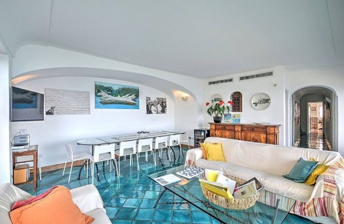 Arienzo Villa | Villa Cleopatra Grande, fully refundable with voucher*: An elegant and welcoming two-story villa built sheer above the sea, with Free WI-FI.