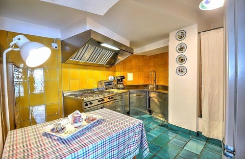 Arienzo Villa | Villa Cleopatra Grande, fully refundable with voucher*: An elegant and welcoming two-story villa built sheer above the sea, with Free WI-FI.