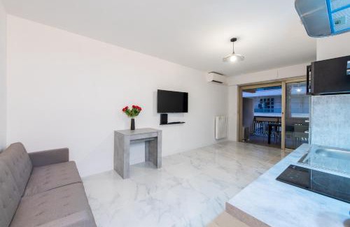 Juan-les-Pins Apartamento | VILLA CLIPPER