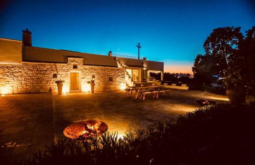 Ostuni Apartamento | Villa Clive with Trullo Matto Plus