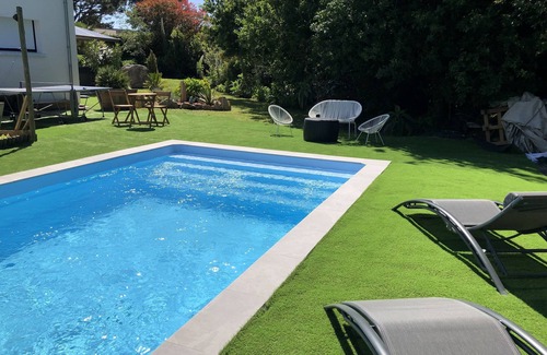 Pleumeur-Bodou Villa | Villa coast of pink granite