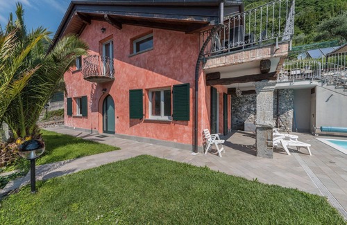 Colonno Villa | Villa Privata con Piscina Colonno con vistas al lago, piscina, Wi-Fi, A/C, terraza y jardín