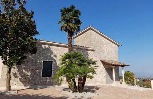 Stroncone Casa | Villa Con Doppia Cucina E Piscina In Umbria