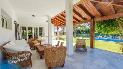 Cabo Roche Casa | Villa con Encanto Conil de la Frontera by Ruralidays