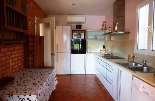 Cala en Blanes Chalet De Esquí | Villa con piscina privada .No se alquila a menores de 25 años por Sant Joan