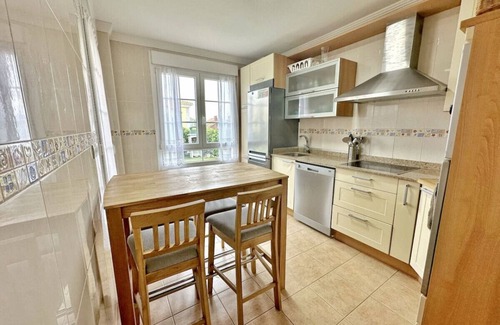 Cabo de Ajo Chalet De Esquí | Villa con jardín y vistas - Villa Ojerada 12804