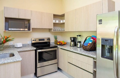 Valle Pura Vida Condominio | Villa Congo, RainForest Sanctuary in Manuel Antonio, 2 Bedroom with Huge pool