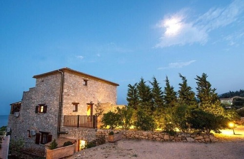 Varvara Villa | Villa Contessa | Sea View Villa with Private Pool