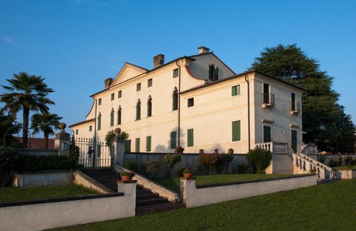 Monticello Conte Otto Cama Y Desayuno | Villa Conti Bassanese
