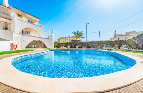 Montechoro Villa | Villa Corcovada