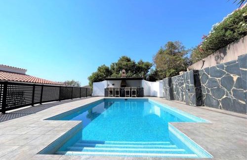 Buenas Noches Villa | Villa Cortés - 20 Minutes From Puerto Banús