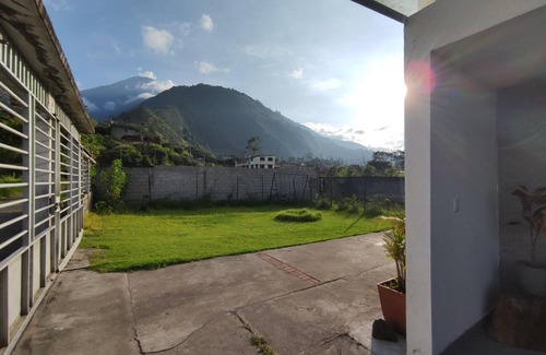 Baños de Agua Santa Villa | Villa Cosmopolita