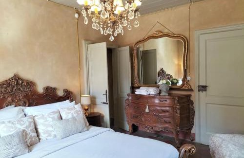 Magreglio Apartamento | Villa Costanza Appartamento con balcone e vista giardino