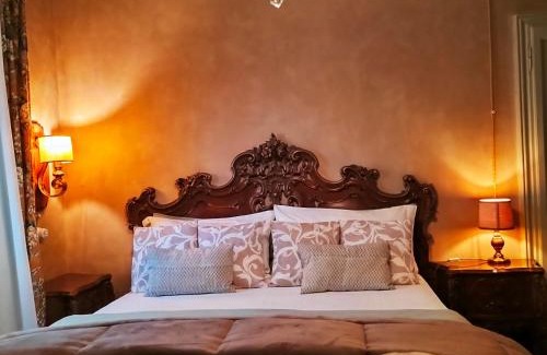 Magreglio Apartamento | Villa Costanza Appartamento con balcone e vista giardino