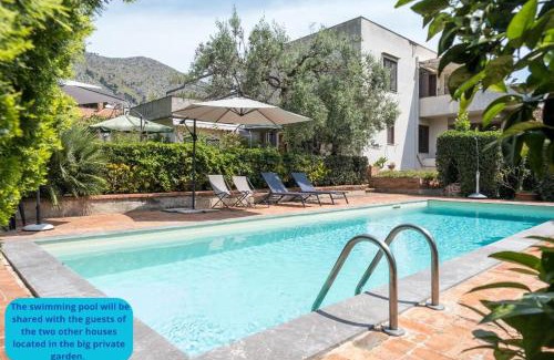 Mondello Villa | Villa Costanza