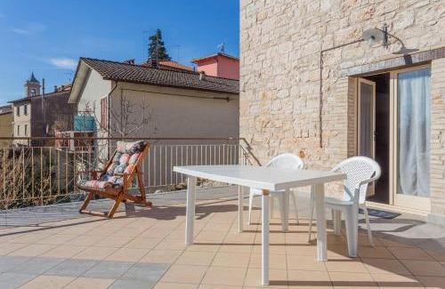 Sigillo Apartamento | Villa Costanzi - Breezy Terrace On The Cucco