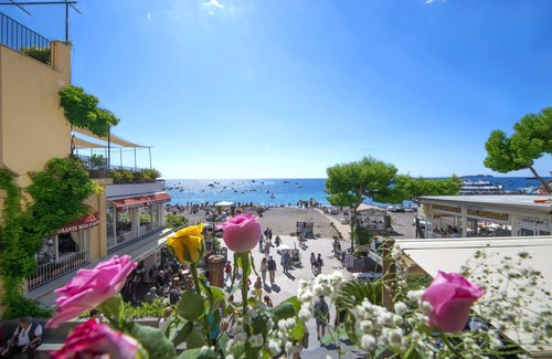 Positano City Centre Apartamento | Villa Costanzo frente a la playa 10 yardas WI FI