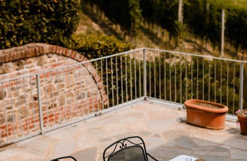 Monforte d'Alba Villa | Villa Coste di Monforte