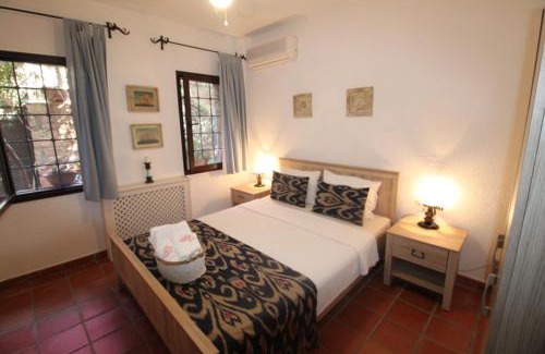 Yalikavak Cama Y Desayuno | Villa Cosy