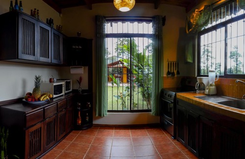 Barrio Pilo Casa | VILLA TRENTINO-Fortuna centro-Amazing View-AC-Tours instalaciones con descuento!