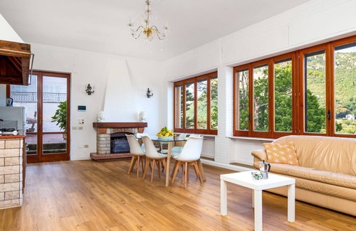 San Pietro Villa | Villa Cristina con 3 dormitorios y estacionamiento gratis