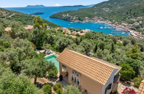 Sivota Villa | Villa Cristina - Charming Villa with Stone and Wood Elements in Sivota Bay