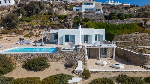 Faros Armenistis Villa | Villa Crystal by Mykonos Mood