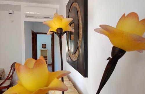 Montecorto Apartamento | Villa Cultural MONTELUCÍA