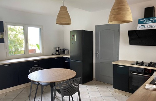 Le Centre Casa | Villa Détente Cosy Lodge Sous les Tropiques un Havre de Paix Élégant et Raffiné