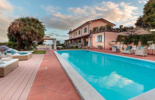 Valgiano Villa | Villa Dana, 4 bedrooms 4 bathrooms Retreat Villa with Private Swimming Pool and SPA