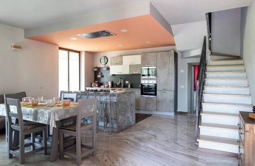 Vergiate Casa | Villa De Alberti