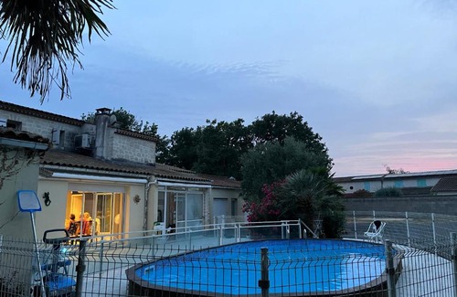 L'Eguille Cama Y Desayuno | Villa de l’Eguille