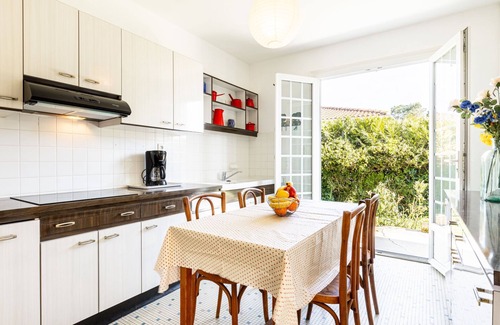 Vaux-sur-Mer Casa | Villa de la Grosse Pierre by Interhome
