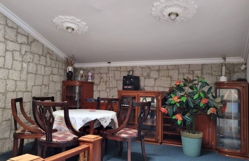 Cuenca Casa | Villa de Lujo a 15 minutos del Centro Histórico de Cuenca