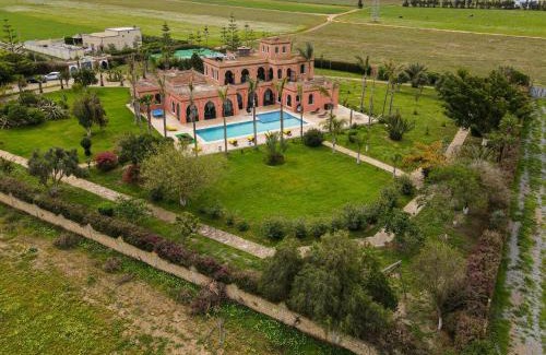 Cherrat Cama Y Desayuno | Villa de luxe à Bouznika avec piscine sans vis-à-vis