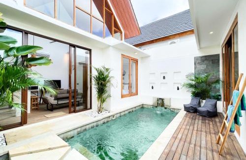 Padangsambian Klod Villa | Villa De Tutti - 2BR Pool Villa Near Seminyak