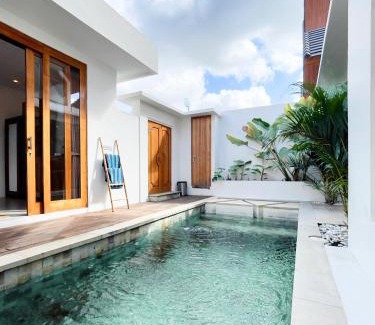 Padangsambian Klod Villa | Villa De Tutti - 2BR Pool Villa Near Seminyak