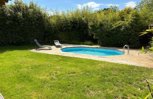 Villeneuve-les-Avignon Villa | Villa de vacances nichée dans la Garrigues, à 10 minutes d'Avignon