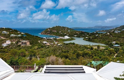 Monte Casa | Villa De Vida