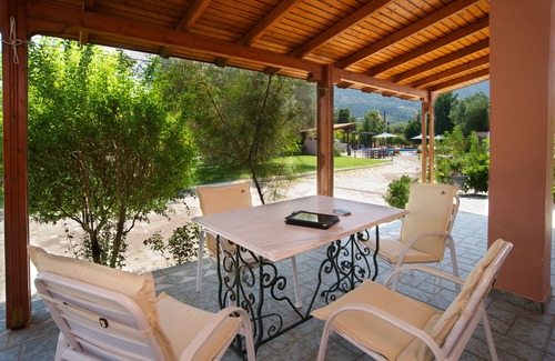 Sami Villa | Villa Deja (Complejo de Villas Emily)